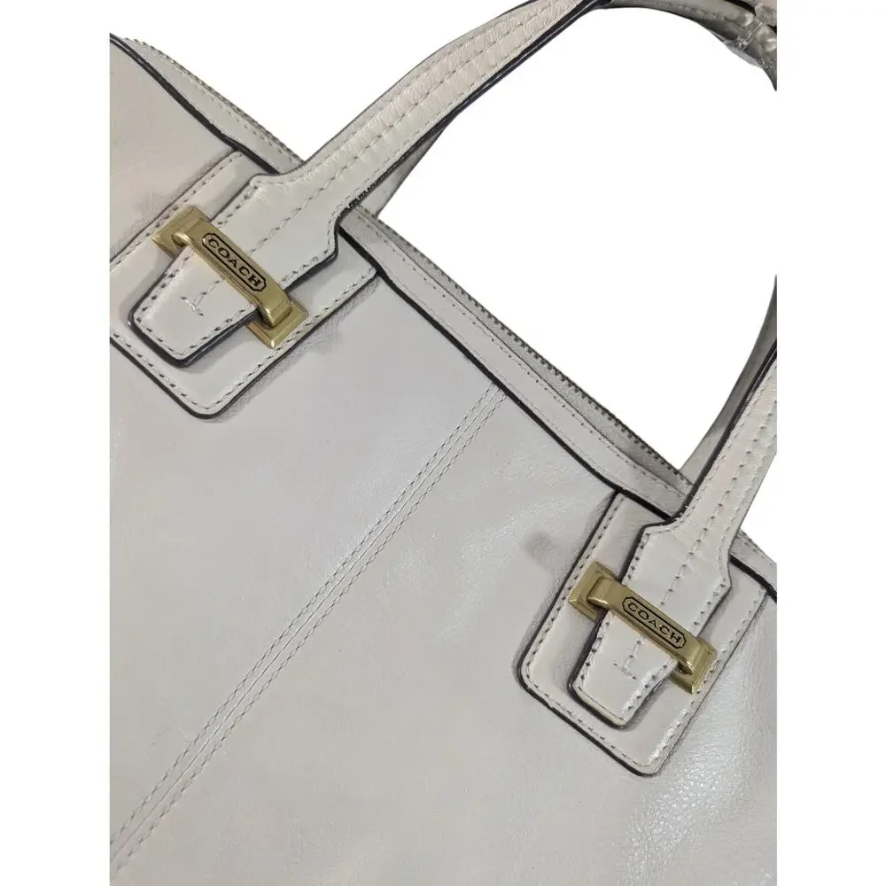 COACH! LUXE CREAM GENUINE LEATHER, GOLD HARDWARE, DUAL HANDLE HANDBAG, PURSE!